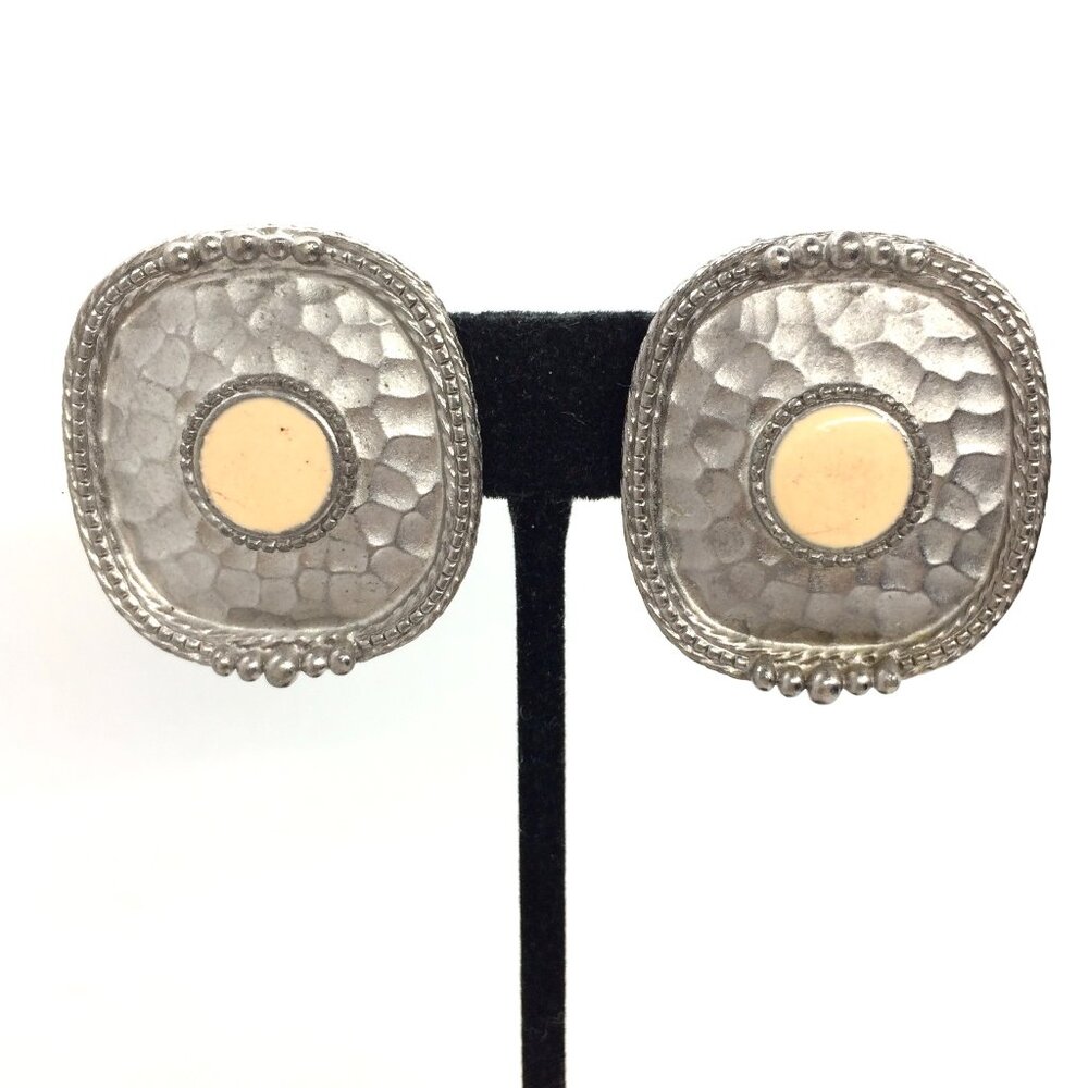 Vintage 1928 Silver Tone Hammered Earrings Peach Enamel Clip On